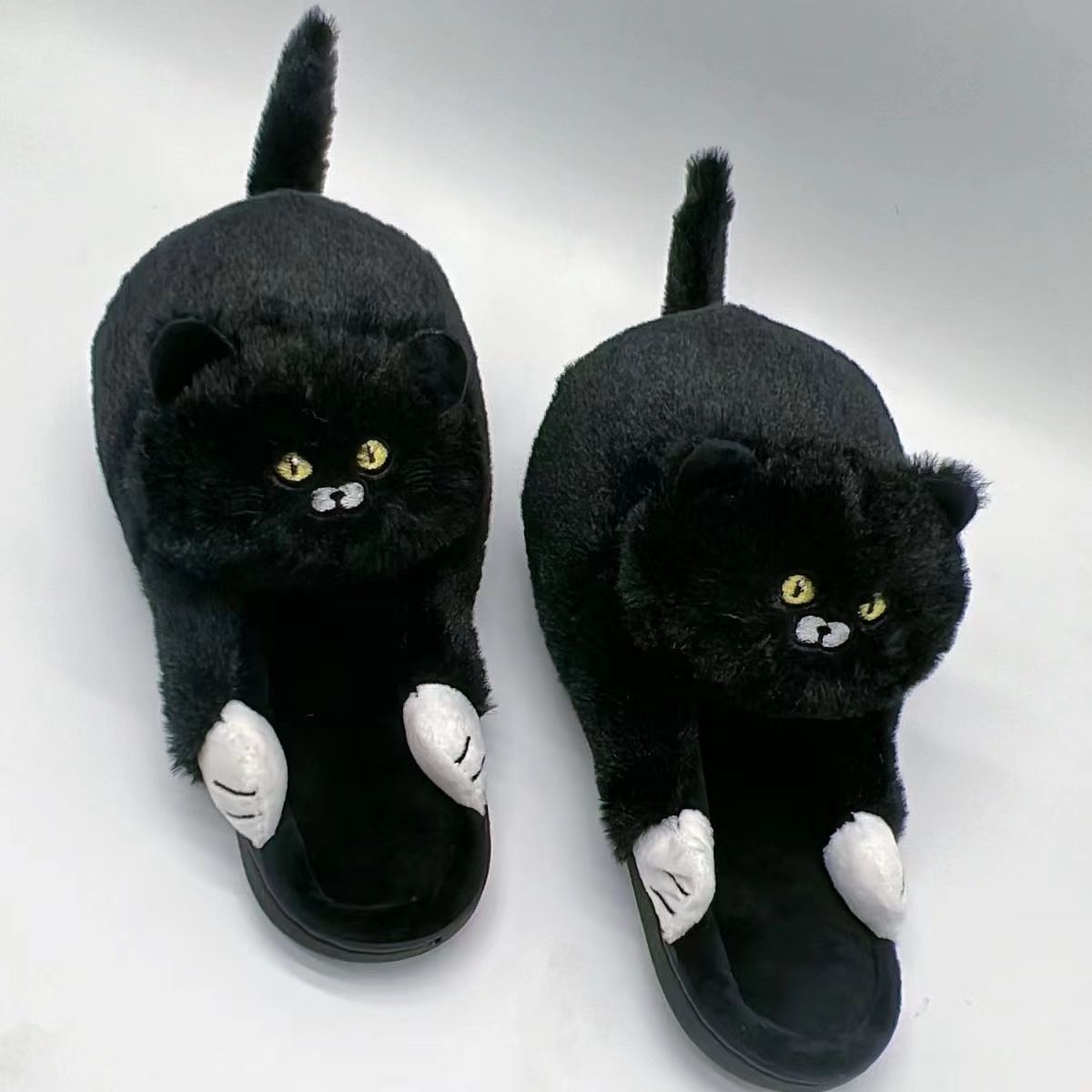 Cute Cat Hug Plush Cotton Slippers